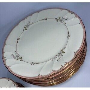 Mikasa Monticello Dinner Plates Cream Pink Gold Floral Scallope 10 5/8" Set of 4